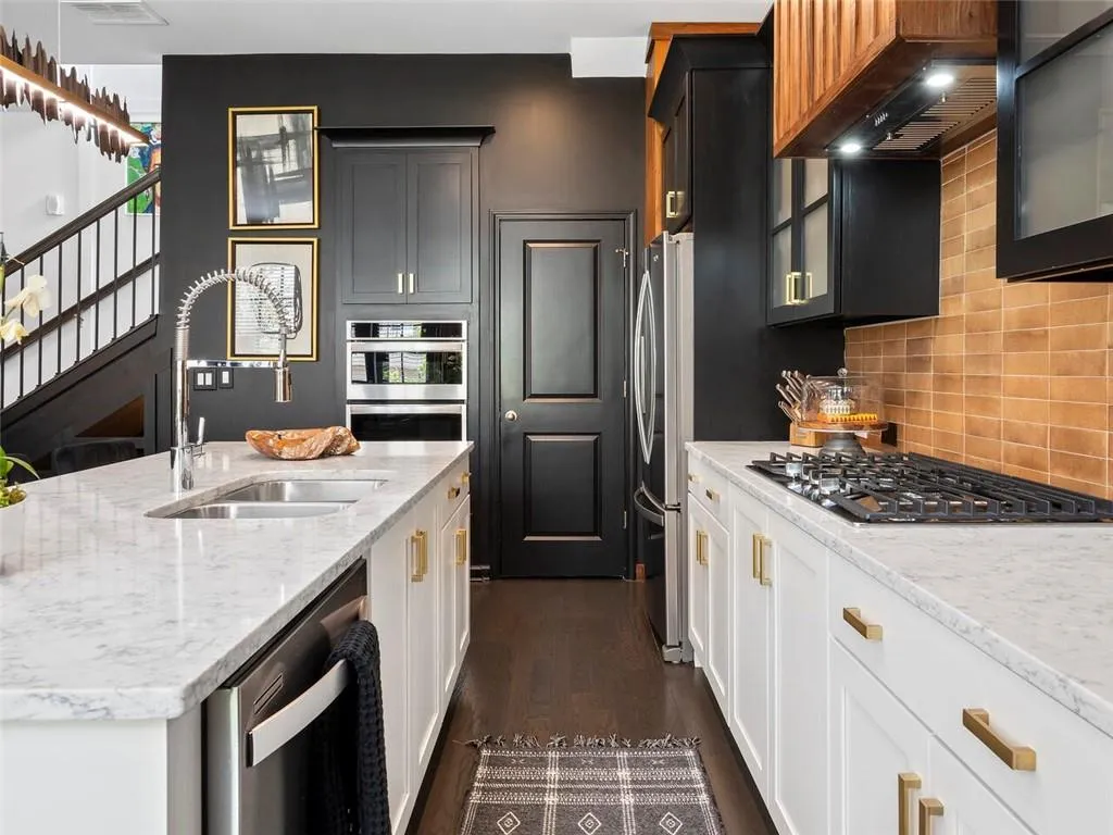 6810 Cadence Boulevard, Sandy Springs, Georgia 30328, 1 Bedroom Bedrooms, ,1 BathroomBathrooms,Residential,Sold,6810 Cadence Boulevard,7416186