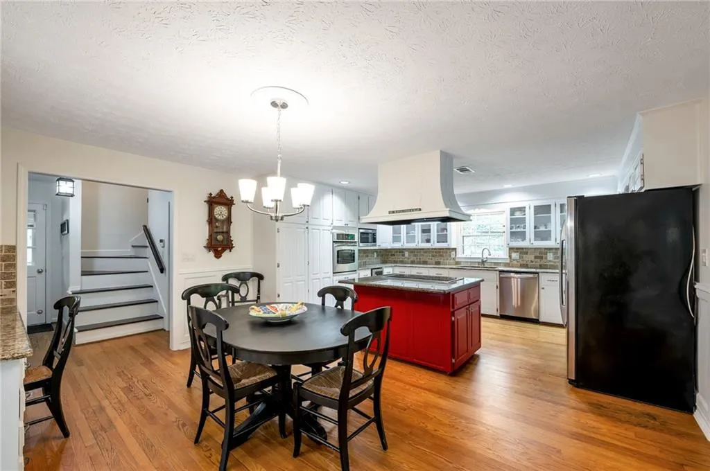 Beautiful updated kitchen