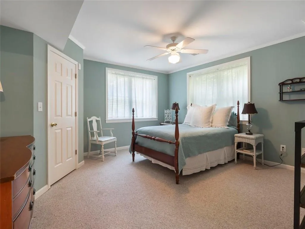 135 Forrest Lake Drive, Sandy Springs, Georgia 30327, 4 Bedrooms Bedrooms, ,3 BathroomsBathrooms,Residential,Sold,135 Forrest Lake Drive,7081938