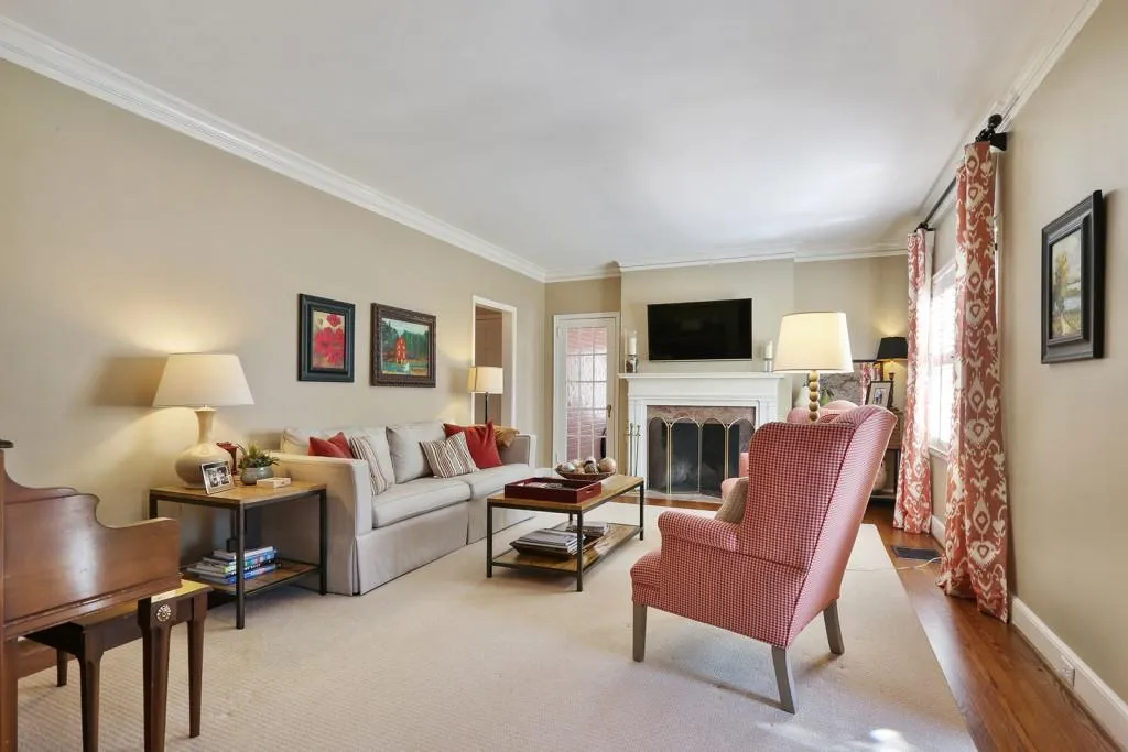 680 Greenview Avenue Ne, Atlanta, Georgia 30305, 4 Bedrooms Bedrooms, ,3 BathroomsBathrooms,Residential,Sold,680 Greenview Avenue Ne,5814451