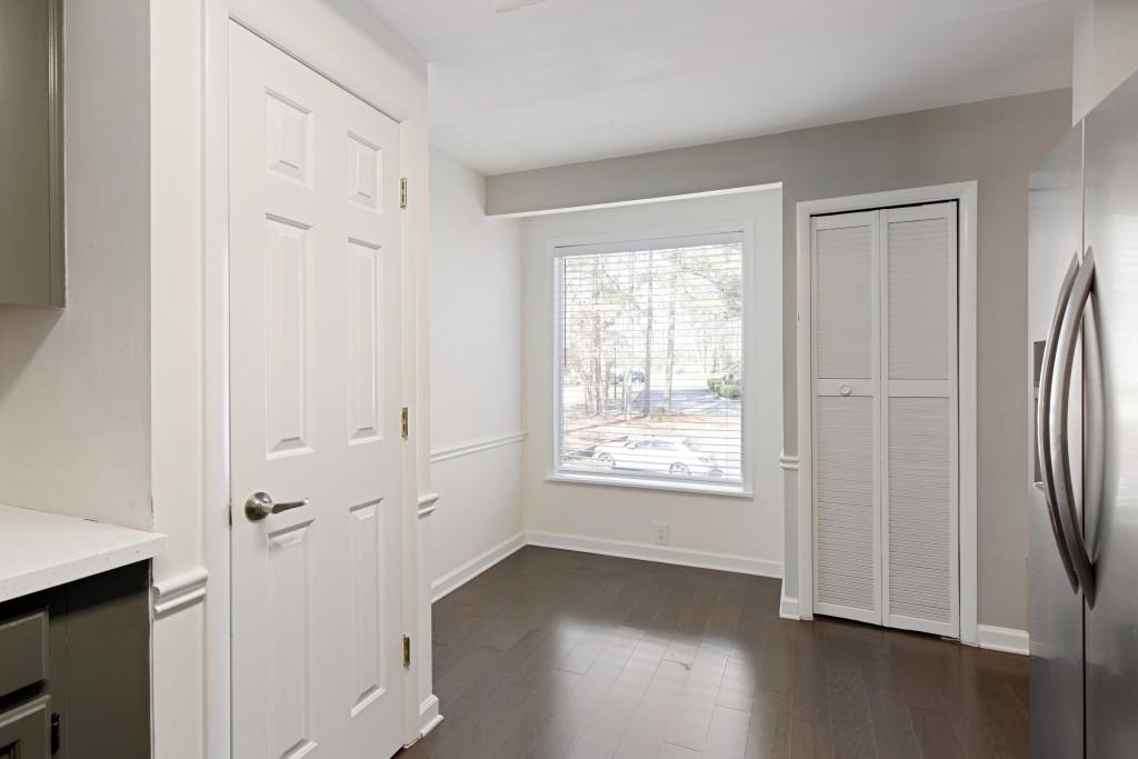 27 Dunwoody Springs Drive, Atlanta, Georgia 30328, 2 Bedrooms Bedrooms, ,2 BathroomsBathrooms,Residential,Sold,27 Dunwoody Springs Drive,7343889