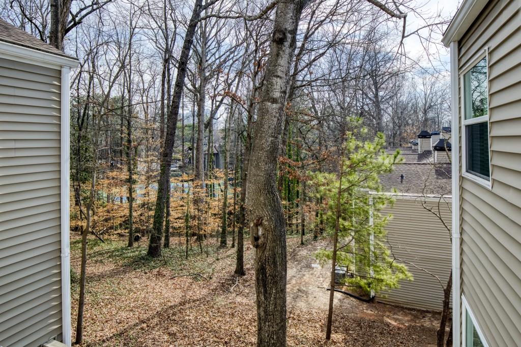 27 Dunwoody Springs Drive, Atlanta, Georgia 30328, 2 Bedrooms Bedrooms, ,2 BathroomsBathrooms,Residential,Sold,27 Dunwoody Springs Drive,7343889