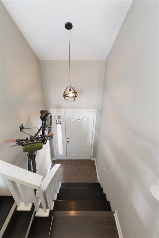 27 Dunwoody Springs Drive, Atlanta, Georgia 30328, 2 Bedrooms Bedrooms, ,2 BathroomsBathrooms,Residential,Sold,27 Dunwoody Springs Drive,7343889