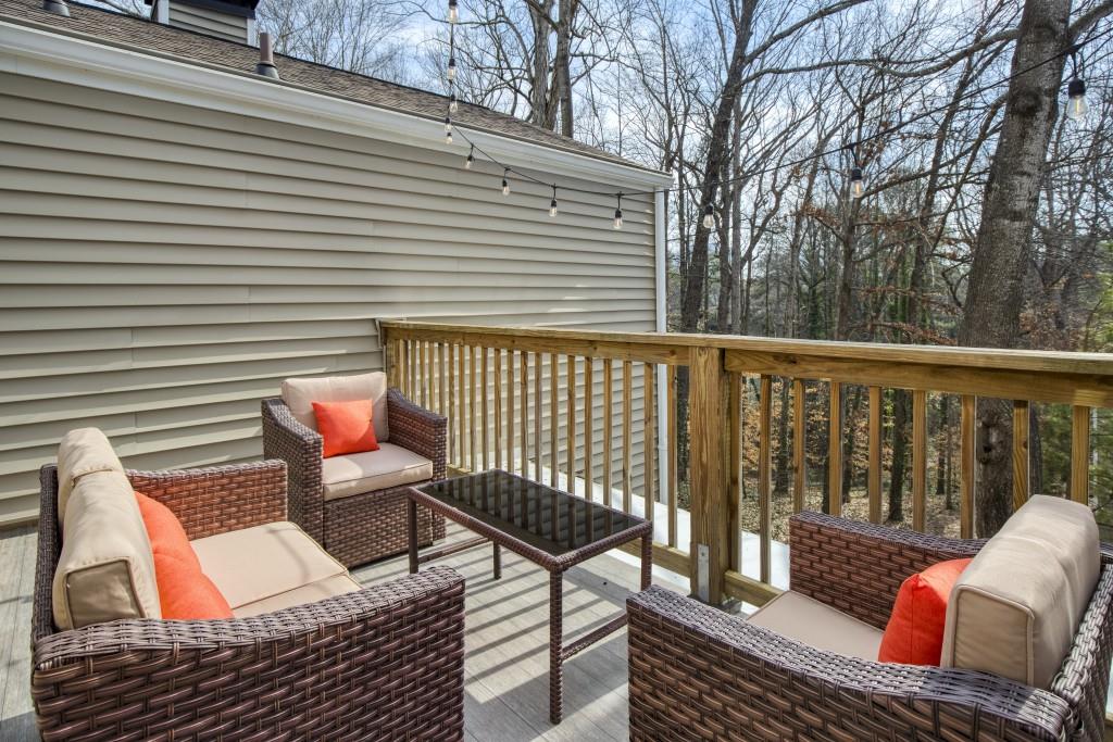 27 Dunwoody Springs Drive, Atlanta, Georgia 30328, 2 Bedrooms Bedrooms, ,2 BathroomsBathrooms,Residential,Sold,27 Dunwoody Springs Drive,7343889