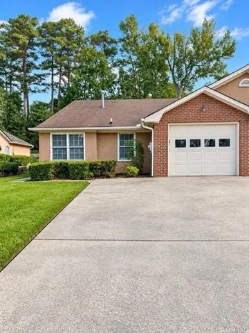 7109 Woodridge Lane, Union City, Georgia 30291