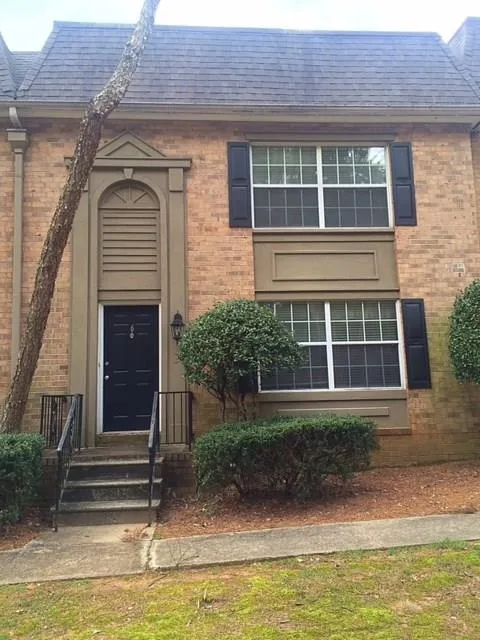 6980 Roswell Road Ne Unit A6, Atlanta, Georgia 30328, 3 Bedrooms Bedrooms, ,2 BathroomsBathrooms,Residential,Sold,6980 Roswell Road Ne Unit A6,5652057