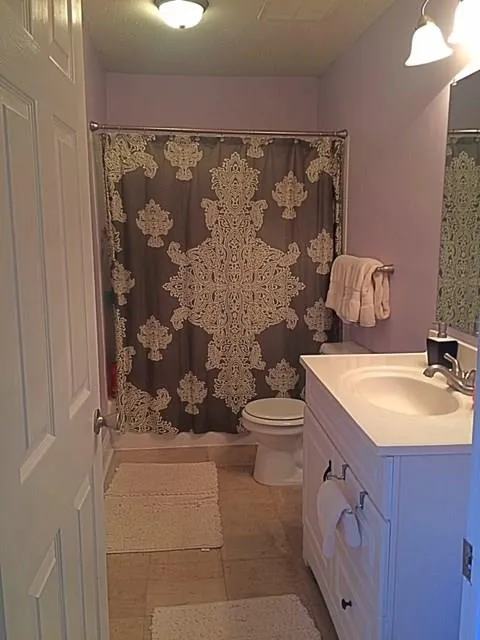 6980 Roswell Road Ne Unit A6, Atlanta, Georgia 30328, 3 Bedrooms Bedrooms, ,2 BathroomsBathrooms,Residential,Sold,6980 Roswell Road Ne Unit A6,5652057