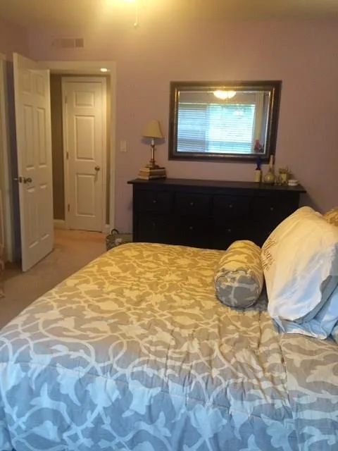 6980 Roswell Road Ne Unit A6, Atlanta, Georgia 30328, 3 Bedrooms Bedrooms, ,2 BathroomsBathrooms,Residential,Sold,6980 Roswell Road Ne Unit A6,5652057