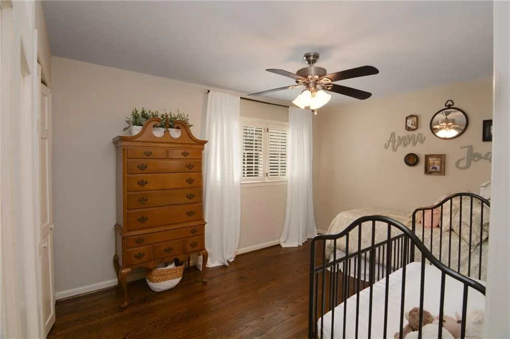 6780 River Springs Lane, Atlanta, Georgia 30328, 5 Bedrooms Bedrooms, ,3 BathroomsBathrooms,Residential,Sold,6780 River Springs Lane,5981363