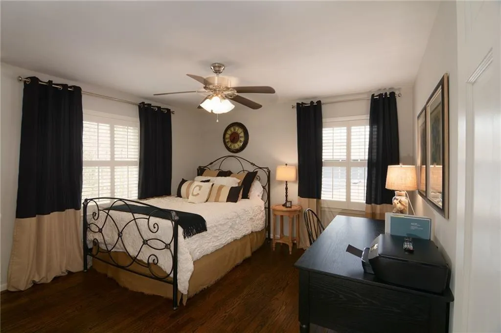 6780 River Springs Lane, Atlanta, Georgia 30328, 5 Bedrooms Bedrooms, ,3 BathroomsBathrooms,Residential,Sold,6780 River Springs Lane,5981363