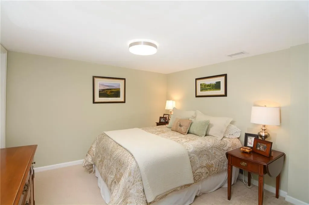 6780 River Springs Lane, Atlanta, Georgia 30328, 5 Bedrooms Bedrooms, ,3 BathroomsBathrooms,Residential,Sold,6780 River Springs Lane,5981363