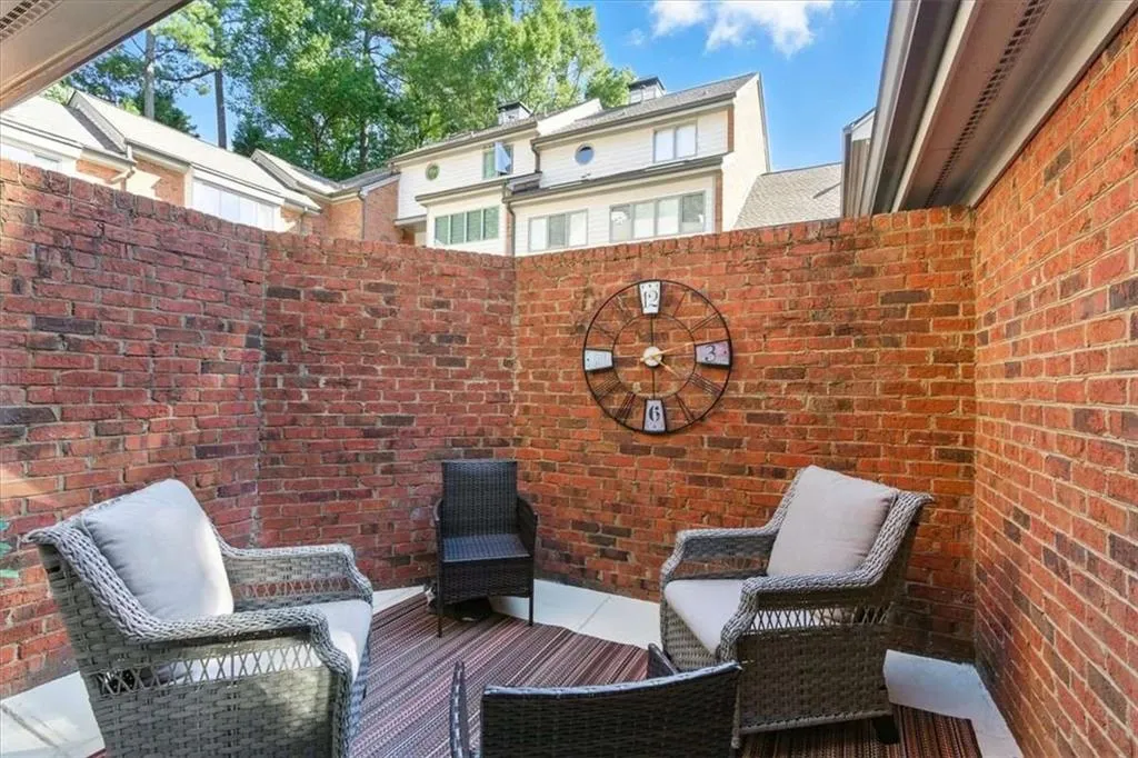 25 Westfair Court Ne, Sandy Springs, Georgia 30328, 3 Bedrooms Bedrooms, ,2 BathroomsBathrooms,Residential,For Sale,25 Westfair Court Ne,7641555