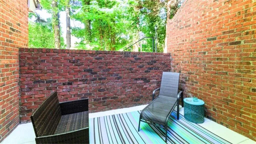 25 Westfair Court Ne, Sandy Springs, Georgia 30328, 3 Bedrooms Bedrooms, ,2 BathroomsBathrooms,Residential,For Sale,25 Westfair Court Ne,7641555