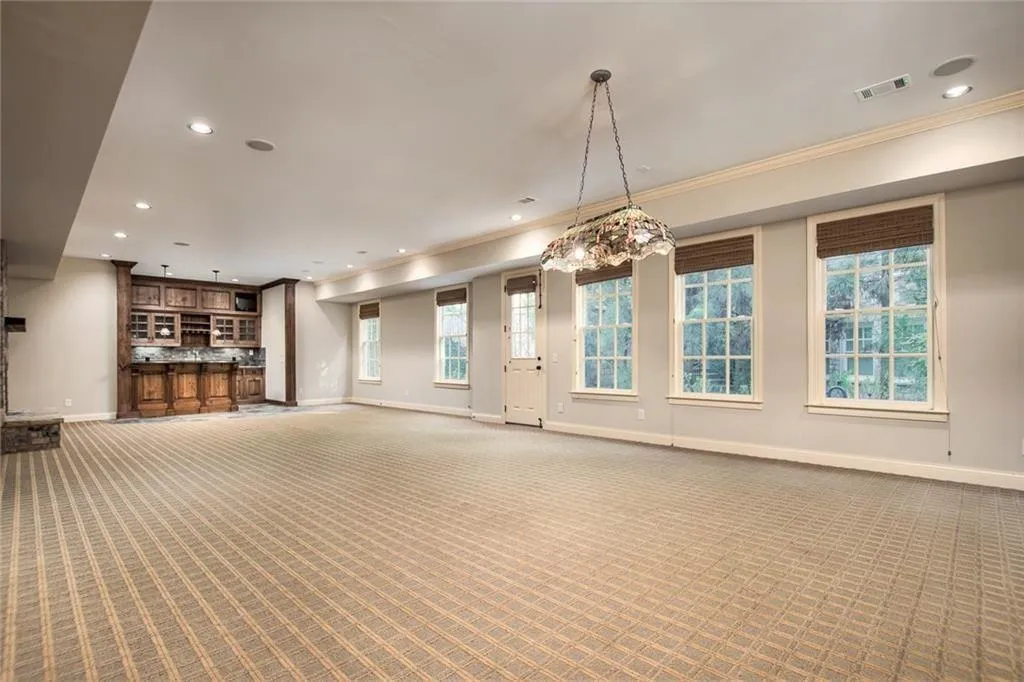 980 Fenimore Circle, Sandy Springs, Georgia 30350, 5 Bedrooms Bedrooms, ,6 BathroomsBathrooms,Residential,Sold,980 Fenimore Circle,7025972
