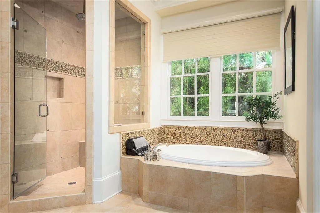 980 Fenimore Circle, Sandy Springs, Georgia 30350, 5 Bedrooms Bedrooms, ,6 BathroomsBathrooms,Residential,Sold,980 Fenimore Circle,7025972