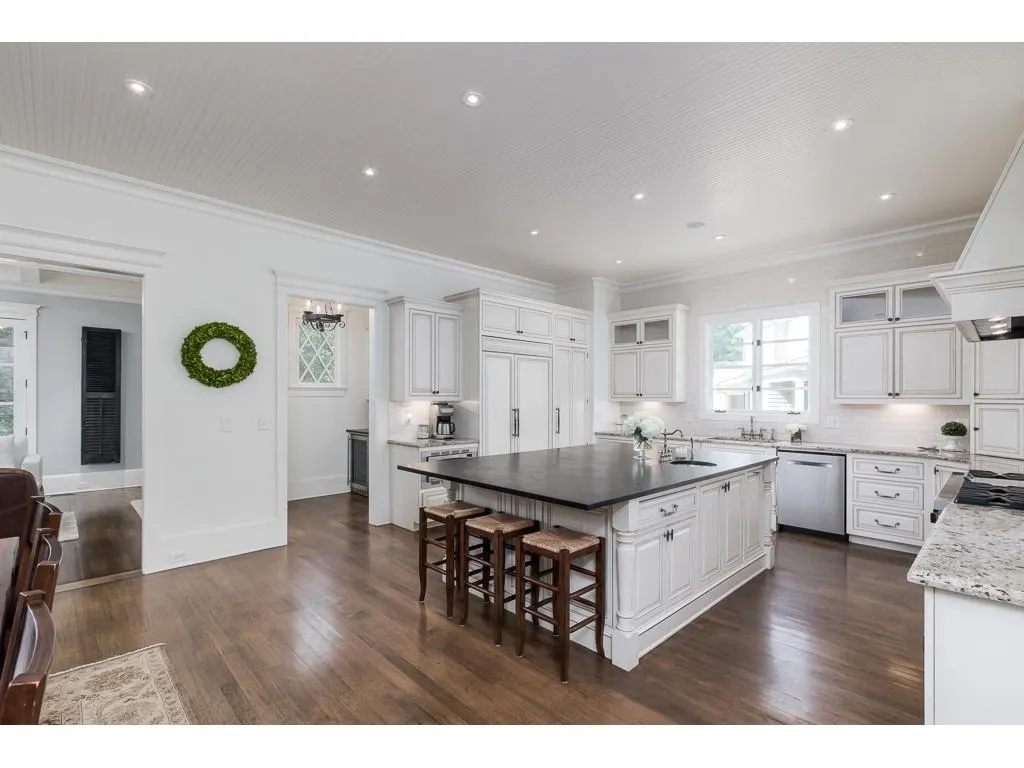195 Worth Drive, Atlanta, Georgia 30327, 6 Bedrooms Bedrooms, ,5 BathroomsBathrooms,Residential,Sold,195 Worth Drive,6642518