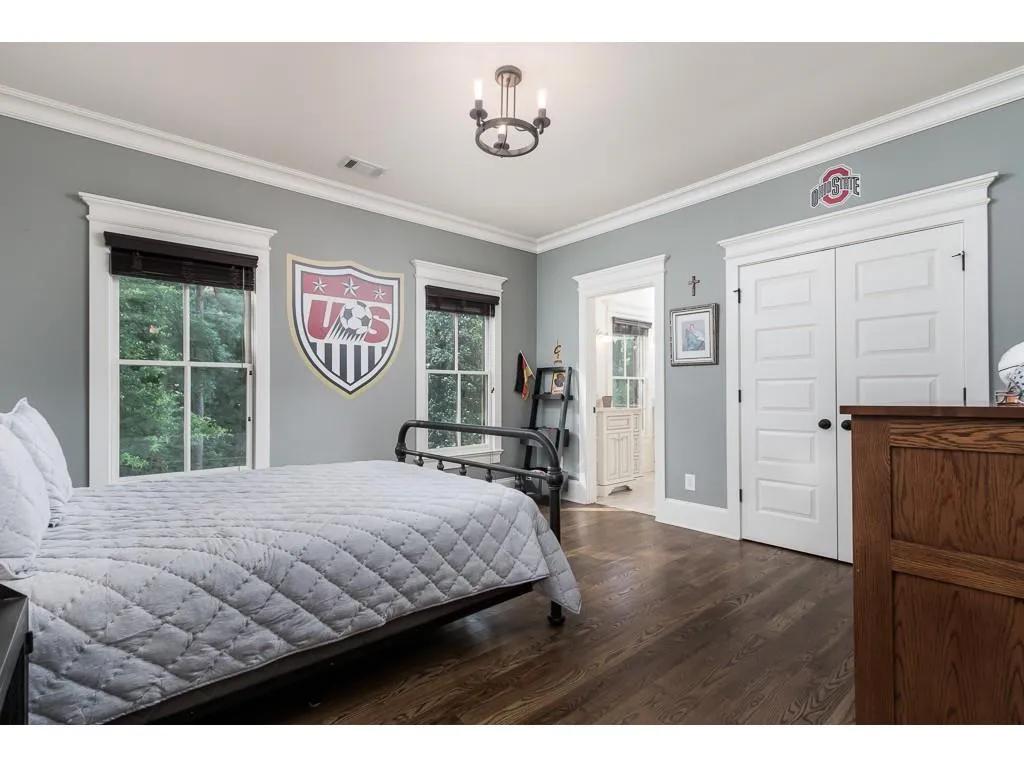 195 Worth Drive, Atlanta, Georgia 30327, 6 Bedrooms Bedrooms, ,5 BathroomsBathrooms,Residential,Sold,195 Worth Drive,6642518