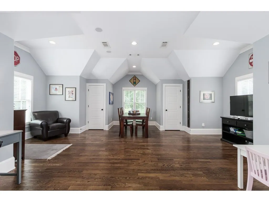 195 Worth Drive, Atlanta, Georgia 30327, 6 Bedrooms Bedrooms, ,5 BathroomsBathrooms,Residential,Sold,195 Worth Drive,6642518