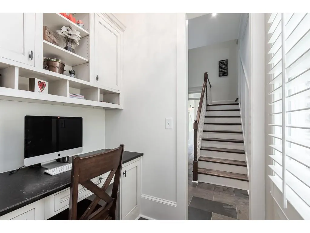 195 Worth Drive, Atlanta, Georgia 30327, 6 Bedrooms Bedrooms, ,5 BathroomsBathrooms,Residential,Sold,195 Worth Drive,6642518