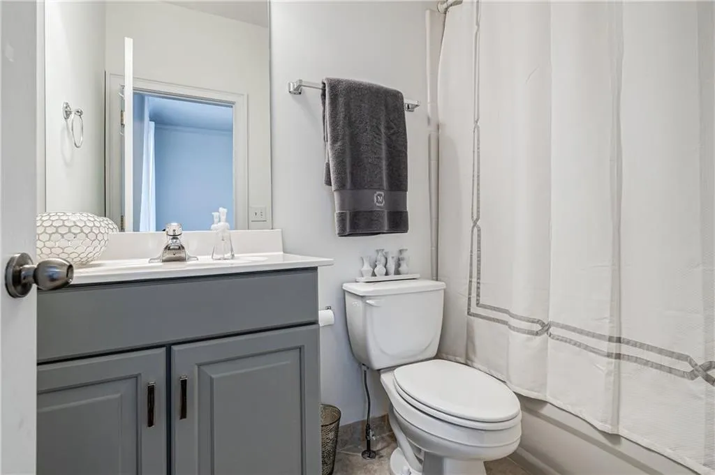 996 Pitts Road Unit H, Atlanta, Georgia 30350, 4 Bedrooms Bedrooms, ,5 BathroomsBathrooms,Residential,Sold,996 Pitts Road Unit H,6764211