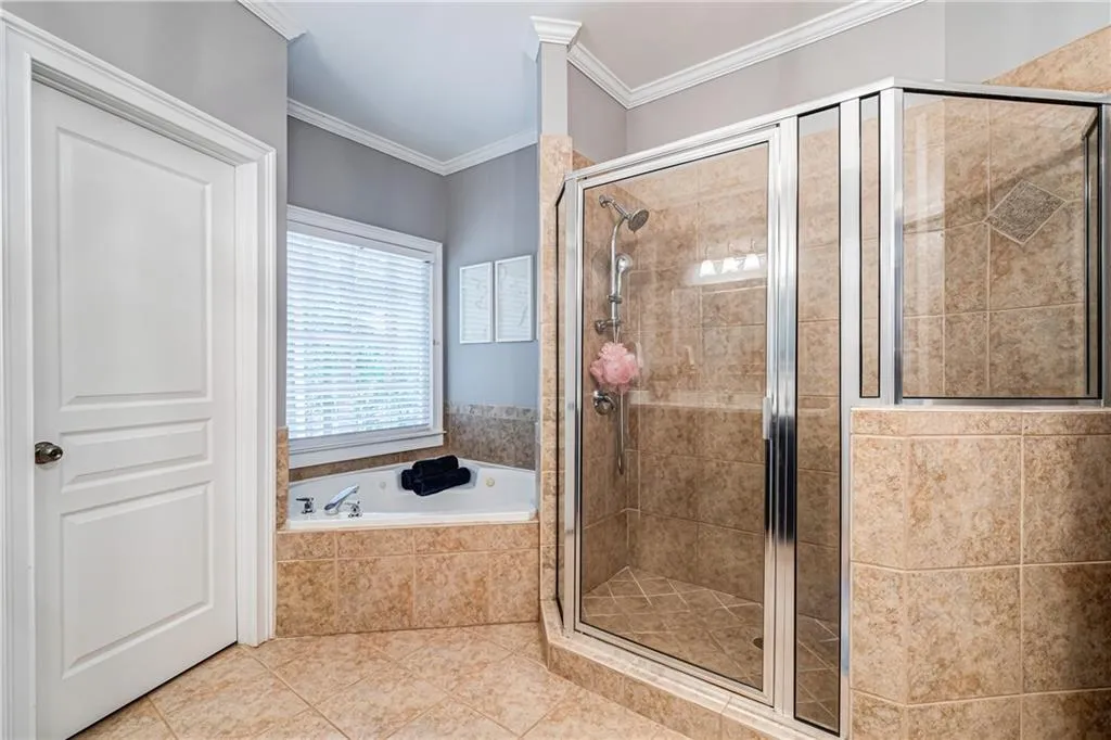 996 Pitts Road Unit H, Atlanta, Georgia 30350, 4 Bedrooms Bedrooms, ,5 BathroomsBathrooms,Residential,Sold,996 Pitts Road Unit H,6764211