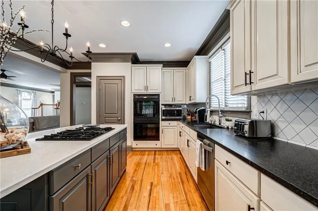 996 Pitts Road Unit H, Atlanta, Georgia 30350, 4 Bedrooms Bedrooms, ,5 BathroomsBathrooms,Residential,Sold,996 Pitts Road Unit H,6764211