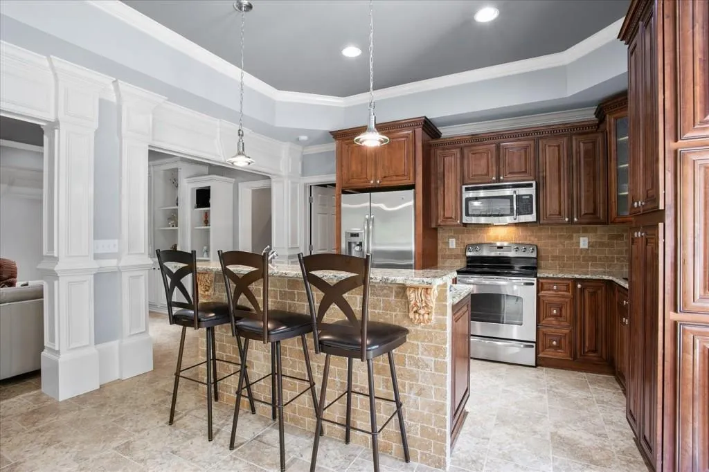 7720 Marsh Court, Sandy Springs, Georgia 30328, 6 Bedrooms Bedrooms, ,7 BathroomsBathrooms,Residential,Sold,7720 Marsh Court,6905553