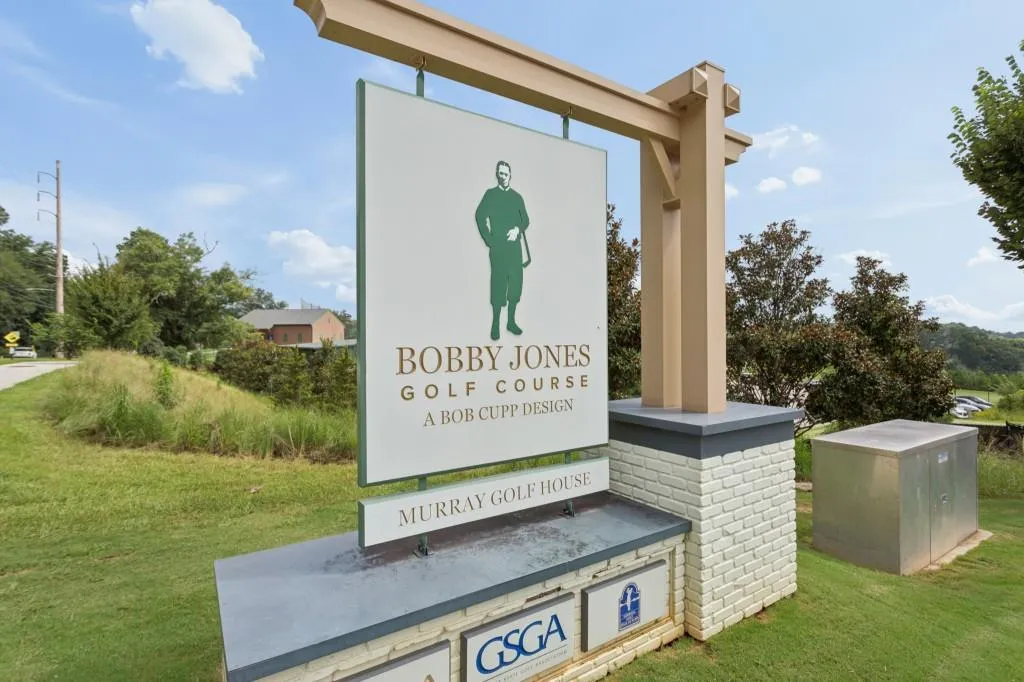 Neighborhood Amenities