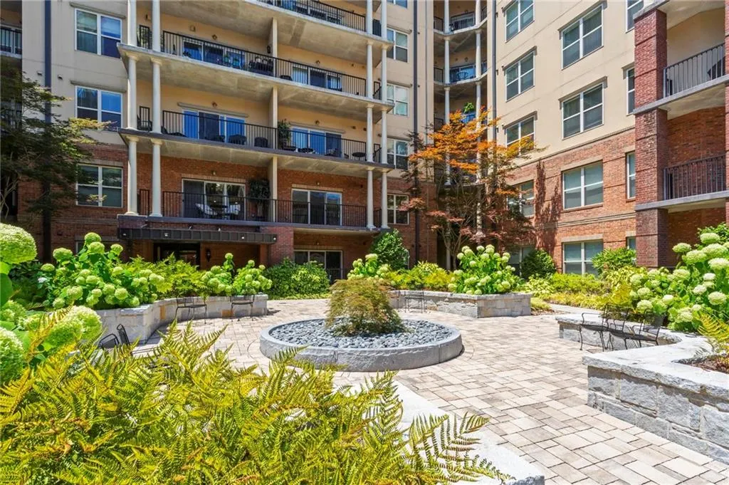 200 River Vista Drive Unit 309, Atlanta, Georgia 30339, 1 Bedroom Bedrooms, ,1 BathroomBathrooms,Residential,Sold,200 River Vista Drive Unit 309,7411110