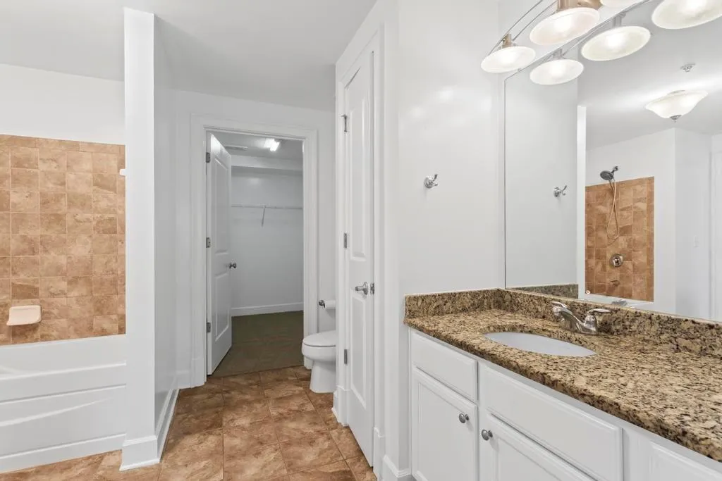 200 River Vista Drive Unit 309, Atlanta, Georgia 30339, 1 Bedroom Bedrooms, ,1 BathroomBathrooms,Residential,Sold,200 River Vista Drive Unit 309,7411110