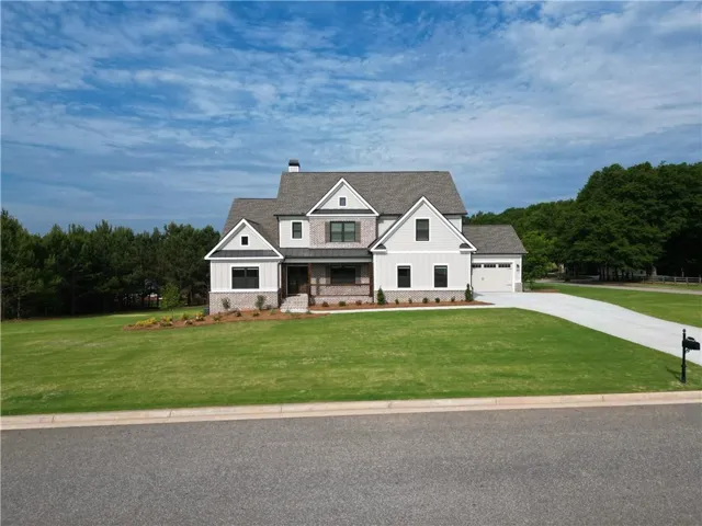 2113 Stonegate Way, Monroe, Georgia 30656