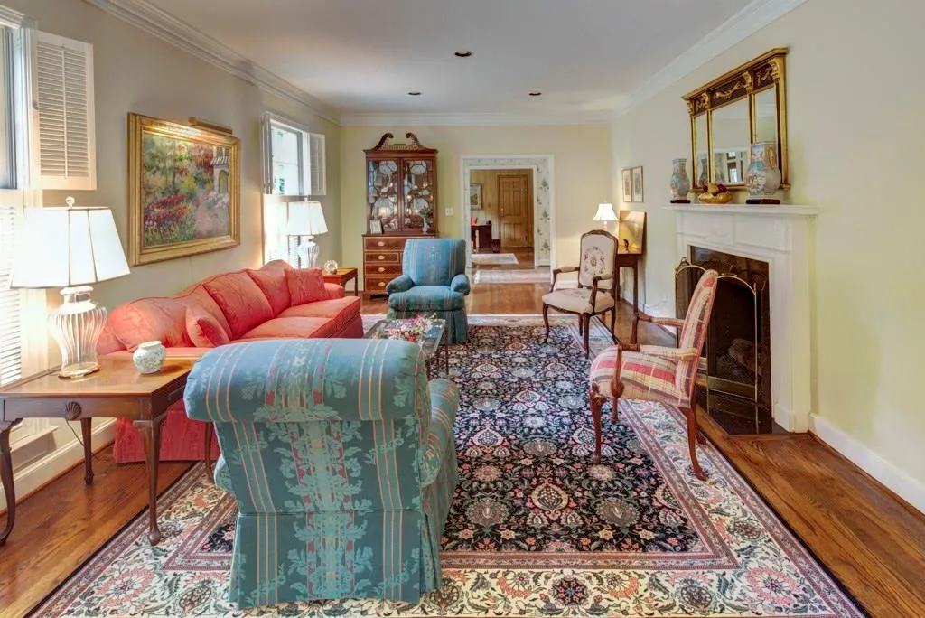 447 Valley Road Nw, Atlanta, Georgia 30305, 4 Bedrooms Bedrooms, ,4 BathroomsBathrooms,Residential,Sold,447 Valley Road Nw,5728743