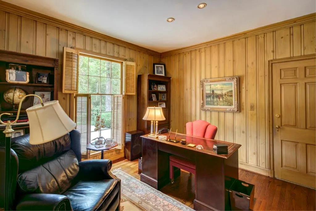 447 Valley Road Nw, Atlanta, Georgia 30305, 4 Bedrooms Bedrooms, ,4 BathroomsBathrooms,Residential,Sold,447 Valley Road Nw,5728743