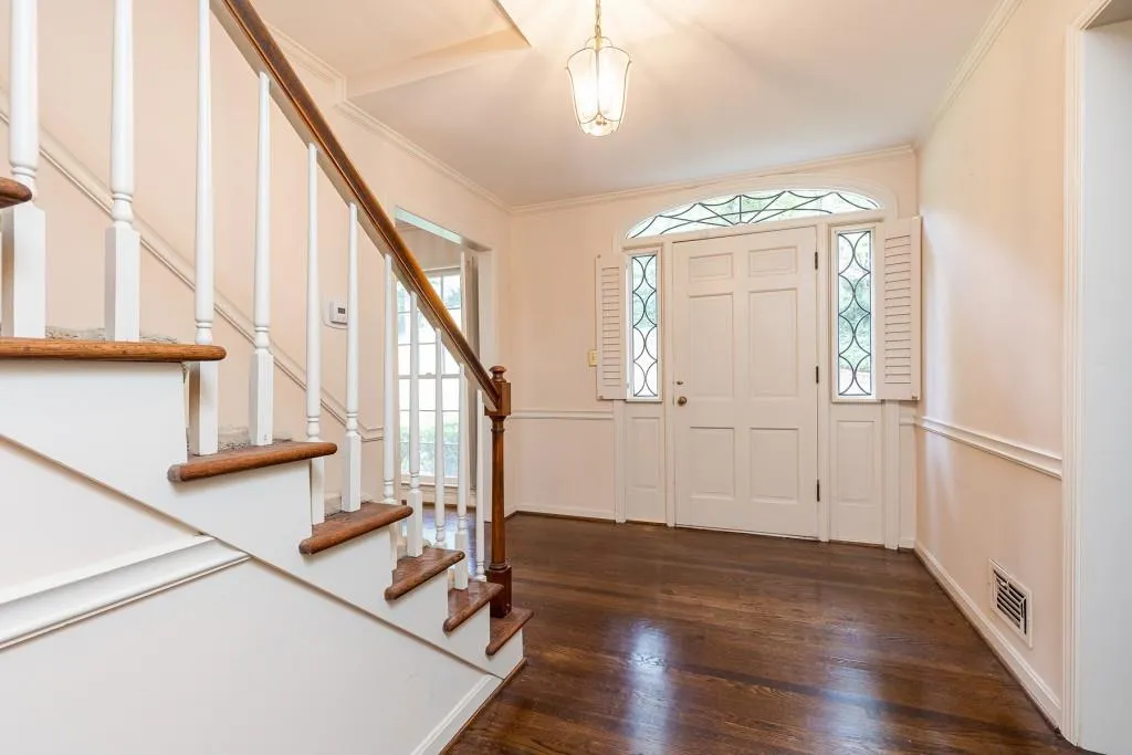 6395 Colewood Court, Sandy Springs, Georgia 30328, 4 Bedrooms Bedrooms, ,2 BathroomsBathrooms,Residential,Sold,6395 Colewood Court,7103114