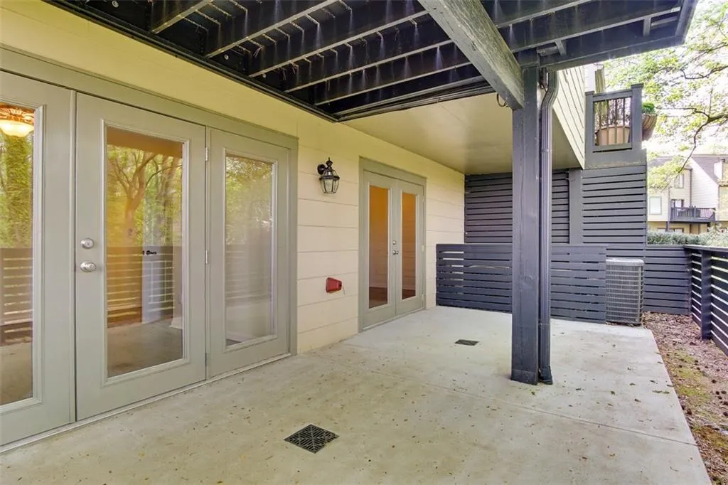 92 Forrest Place Unit 92, Sandy Springs, Georgia 30328, 4 Bedrooms Bedrooms, ,3 BathroomsBathrooms,Residential,Sold,92 Forrest Place Unit 92,6707171