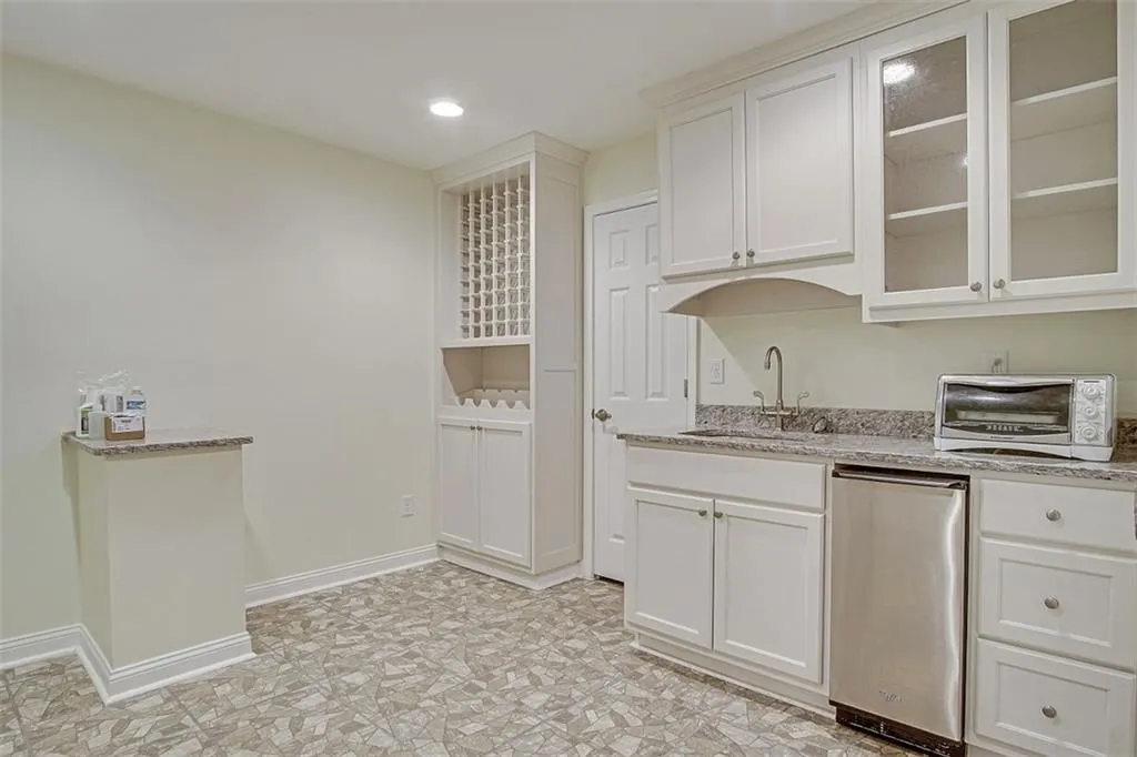 92 Forrest Place Unit 92, Sandy Springs, Georgia 30328, 4 Bedrooms Bedrooms, ,3 BathroomsBathrooms,Residential,Sold,92 Forrest Place Unit 92,6707171