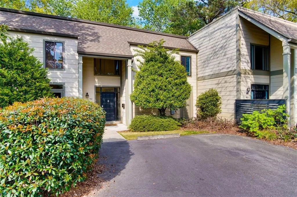 92 Forrest Place Unit 92, Sandy Springs, Georgia 30328, 4 Bedrooms Bedrooms, ,3 BathroomsBathrooms,Residential,Sold,92 Forrest Place Unit 92,6707171
