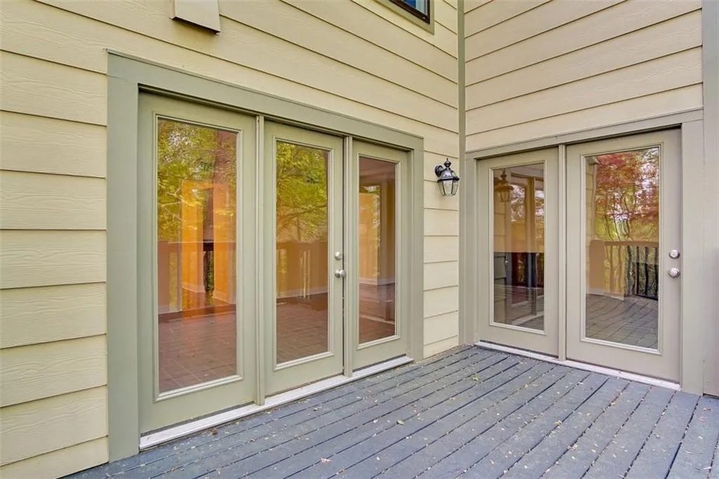 92 Forrest Place Unit 92, Sandy Springs, Georgia 30328, 4 Bedrooms Bedrooms, ,3 BathroomsBathrooms,Residential,Sold,92 Forrest Place Unit 92,6707171