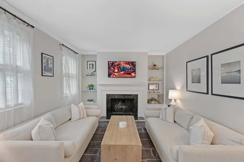 4620 Wieuca Road Unit 54, Atlanta, Georgia 30342, 3 Bedrooms Bedrooms, ,2 BathroomsBathrooms,Residential,For Sale,4620 Wieuca Road Unit 54,7653798
