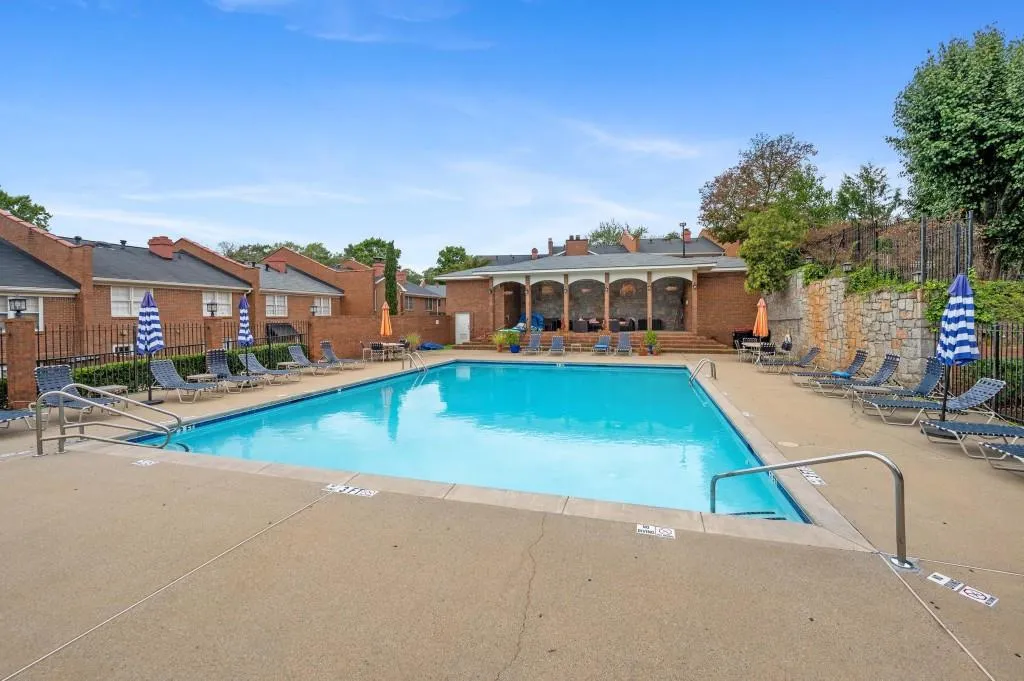 4620 Wieuca Road Unit 54, Atlanta, Georgia 30342, 3 Bedrooms Bedrooms, ,2 BathroomsBathrooms,Residential,For Sale,4620 Wieuca Road Unit 54,7653798