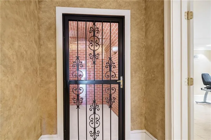 1141 Crest Valley Drive, Sandy Springs, Georgia 30327, 6 Bedrooms Bedrooms, ,8 BathroomsBathrooms,Residential,Sold,1141 Crest Valley Drive,6941408