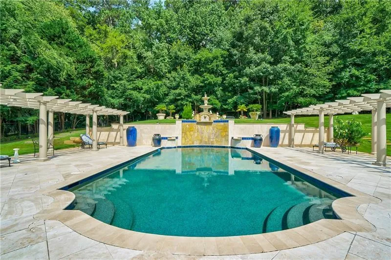 1141 Crest Valley Drive, Sandy Springs, Georgia 30327, 6 Bedrooms Bedrooms, ,8 BathroomsBathrooms,Residential,Sold,1141 Crest Valley Drive,6941408