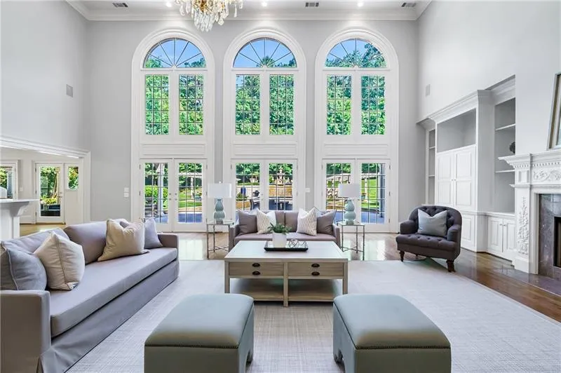 1141 Crest Valley Drive, Sandy Springs, Georgia 30327, 6 Bedrooms Bedrooms, ,8 BathroomsBathrooms,Residential,Sold,1141 Crest Valley Drive,6941408