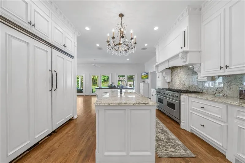 1141 Crest Valley Drive, Sandy Springs, Georgia 30327, 6 Bedrooms Bedrooms, ,8 BathroomsBathrooms,Residential,Sold,1141 Crest Valley Drive,6941408