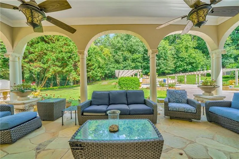 1141 Crest Valley Drive, Sandy Springs, Georgia 30327, 6 Bedrooms Bedrooms, ,8 BathroomsBathrooms,Residential,Sold,1141 Crest Valley Drive,6941408