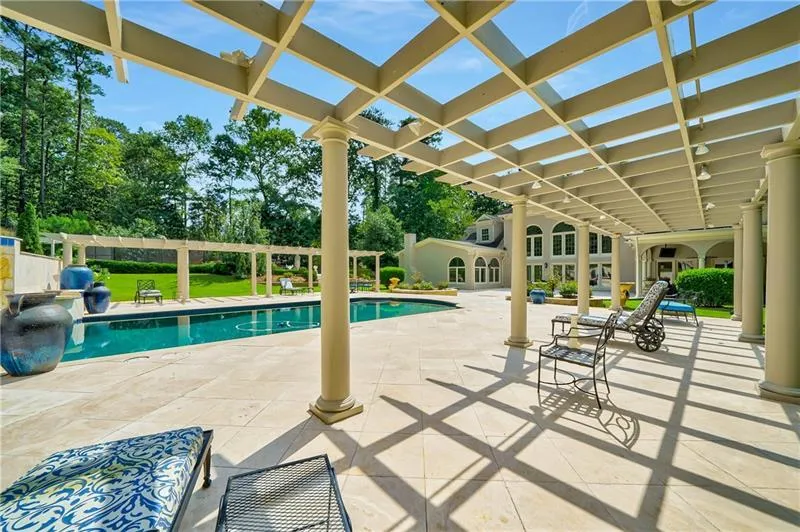 1141 Crest Valley Drive, Sandy Springs, Georgia 30327, 6 Bedrooms Bedrooms, ,8 BathroomsBathrooms,Residential,Sold,1141 Crest Valley Drive,6941408