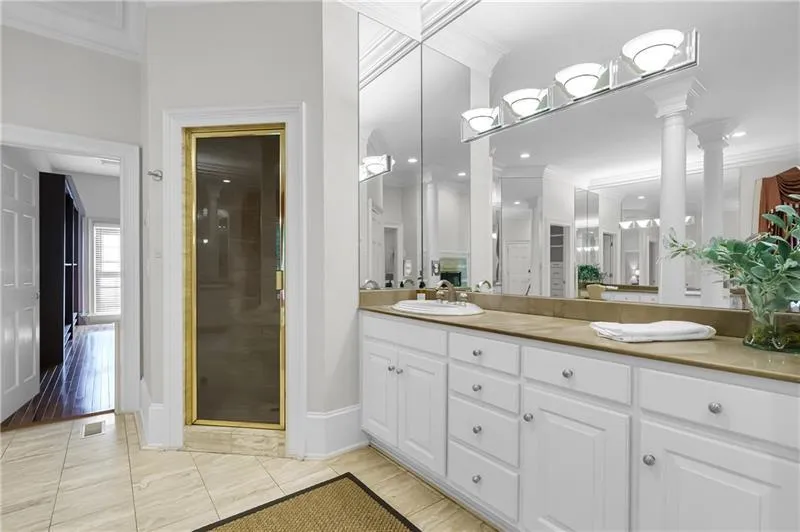 1141 Crest Valley Drive, Sandy Springs, Georgia 30327, 6 Bedrooms Bedrooms, ,8 BathroomsBathrooms,Residential,Sold,1141 Crest Valley Drive,6941408