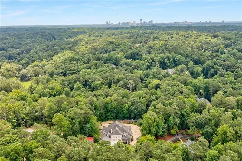 1141 Crest Valley Drive, Sandy Springs, Georgia 30327, 6 Bedrooms Bedrooms, ,8 BathroomsBathrooms,Residential,Sold,1141 Crest Valley Drive,6941408