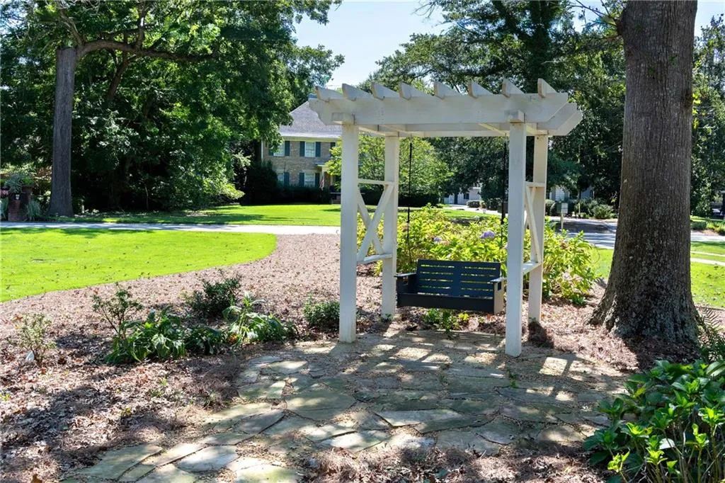 3540 Cochise Drive Se, Atlanta, Georgia 30339, 6 Bedrooms Bedrooms, ,6 BathroomsBathrooms,Residential,For Sale,3540 Cochise Drive Se,7639122