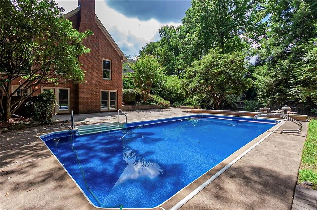 810 Mabry Road, Atlanta, Georgia 30328, 5 Bedrooms Bedrooms, ,4 BathroomsBathrooms,Residential,Sold,810 Mabry Road,6908902 810 Mabry Road, Atlanta, Georgia 30328, 5 Bedrooms Bedrooms, ,4 BathroomsBathrooms,Residential,Sold,810 Mabry Road,6908902